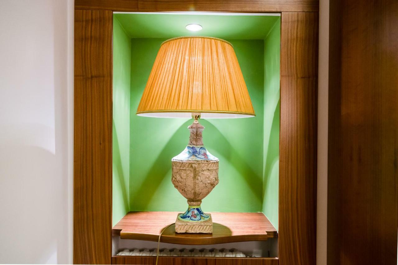 Pantheon Antique Suite Рим Екстер'єр фото